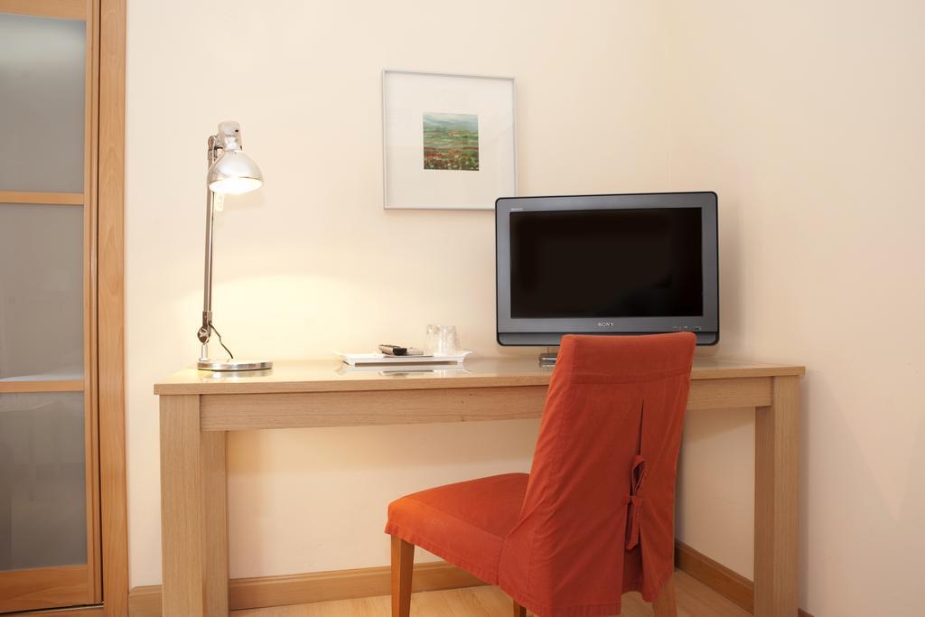 Apartamentos Sabinas Zaragoza Centro Ruang foto