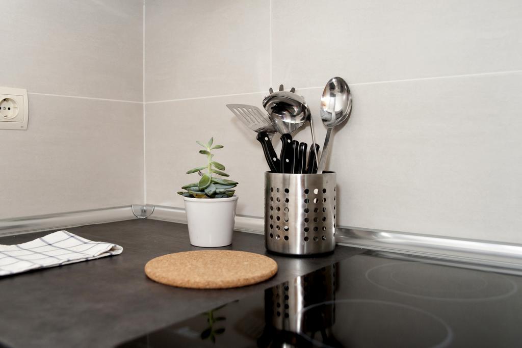 Apartamentos Sabinas Zaragoza Centro Ruang foto
